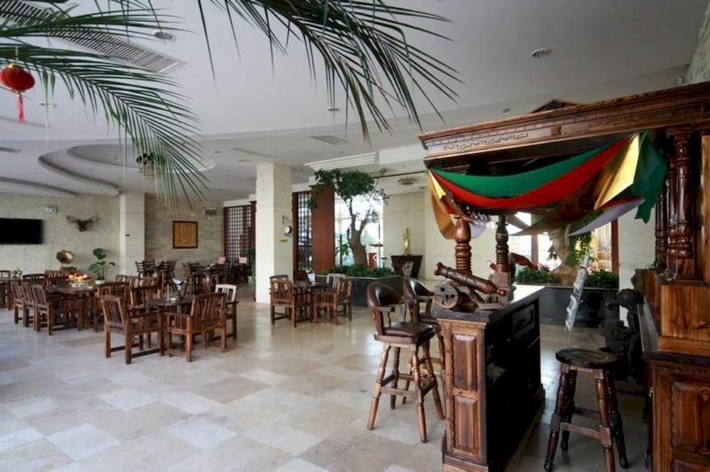 Нанкин: Nanjing John Hot Spring Hotel