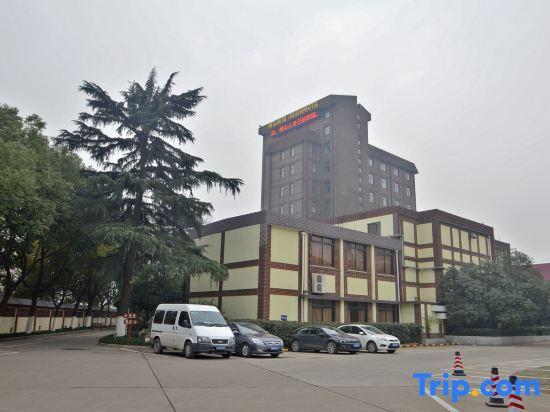 Нанкин: Meishan Hotel