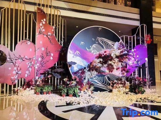 Баодин: Season Jingdian International Hotel