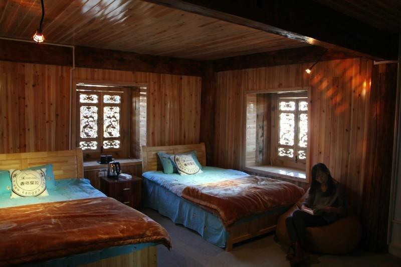 Шангри-Ла: Dengba Hostel Shangri-La