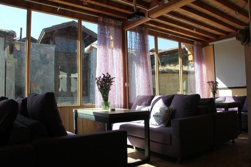 Шангри-Ла: Dengba Hostel Shangri-La
