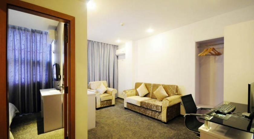 Наньнин: Nanning Xingbo Express Hotel Guangxi University Branch