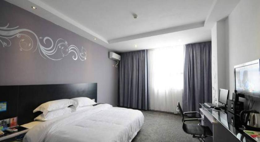 Наньнин: Nanning Xingbo Express Hotel Guangxi University Branch