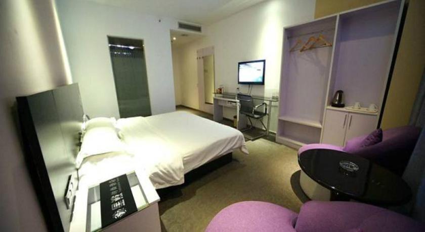 Наньнин: Nanning Xingbo Express Hotel Guangxi University Branch