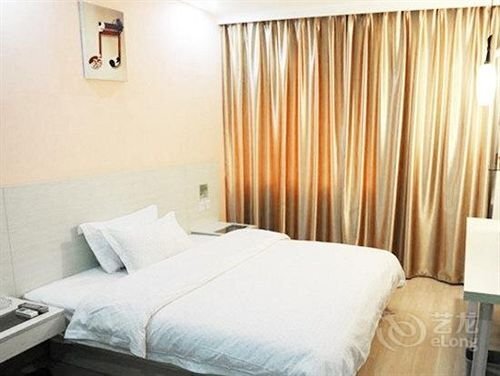 Наньнин: Nanning Xingbo Express Hotel Buxingjie Branch