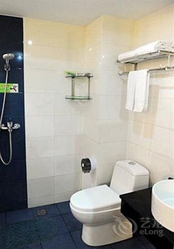 Наньнин: Nanning Xingbo Express Hotel Buxingjie Branch