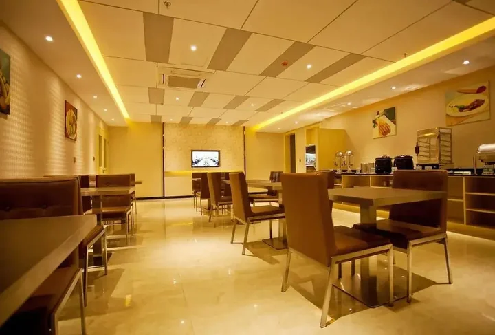 Гуйлинь: Guilin Xingbo Express Hotel Bus Station Branch