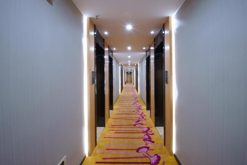 Наньнин: Nanning Xingbo Express Hotel Yuanhu Branch