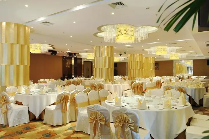 Чэнду: Yinsheng International Hotel