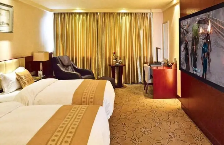 Чэнду: Yinsheng International Hotel