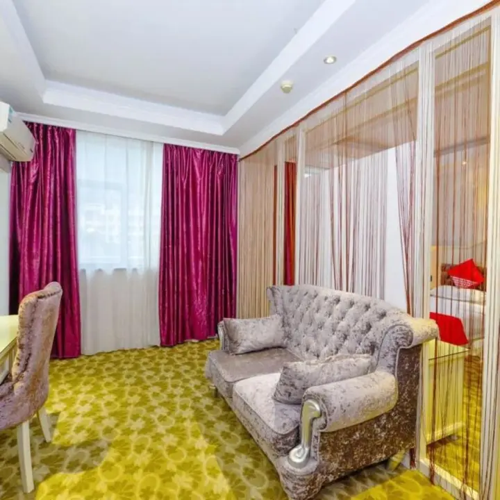 Яншо: Yangshuo Tianlun Hotel
