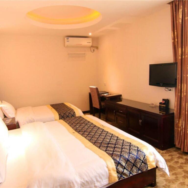 Яншо: Yangshuo Tianlun Hotel
