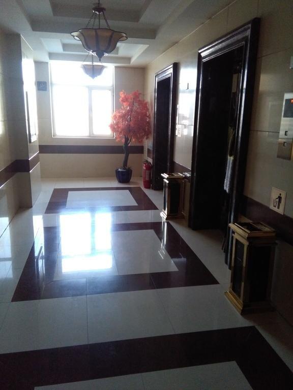 Хулун-Буир: International Hotel Manzhouli