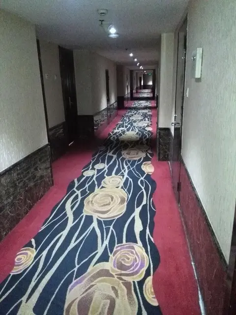 Хулун-Буир: International Hotel Manzhouli