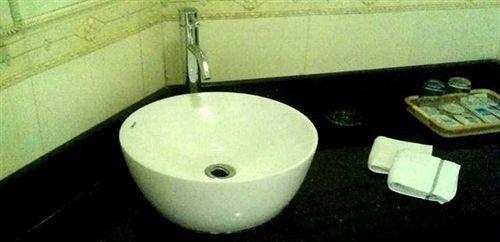 Хулун-Буир: International Hotel Manzhouli