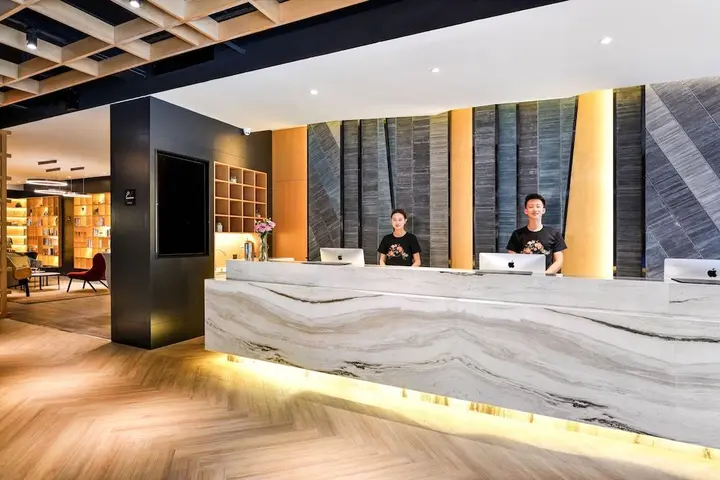 Чэнду: Atour Hotel Hongpailou Chengdu