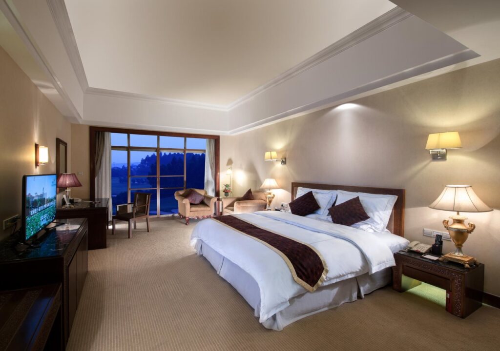 Джиангме: Heshan Country Garden Phoenix Hotel