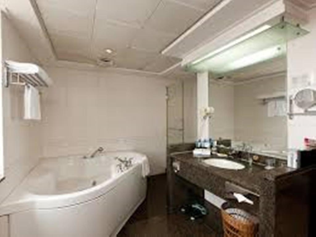 Ханчжоу: Oriental Deluxe Hotel Zhejiang