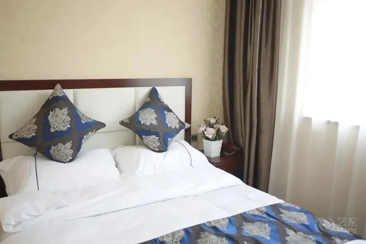 Куньмин: July Hotel