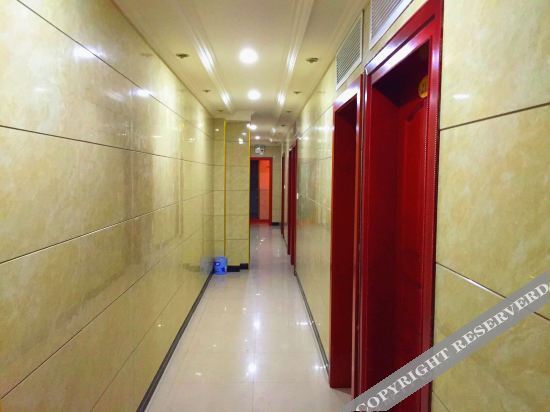 Яань: Hongsheng Hotel