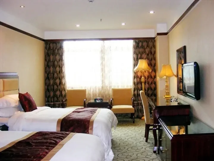 Шанграо: Yuhong International Hotel