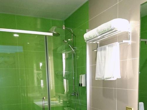Шэньян: GreenTree Inn Shenyang Shenhe District Shenyang North Train Station Express Hotel
