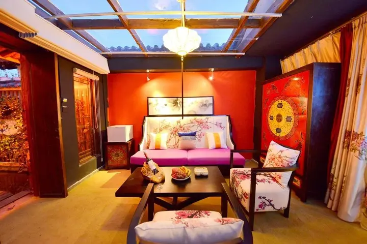 Лицзян: Shuiting Moyuan Inn
