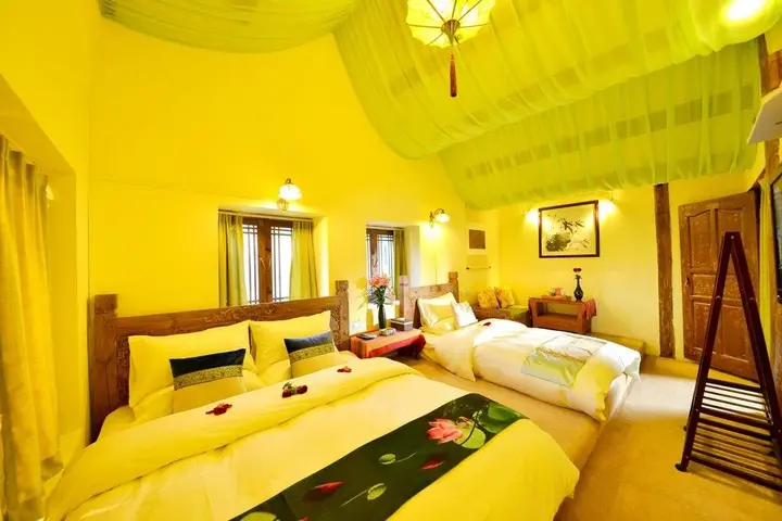 Лицзян: Shuiting Moyuan Inn