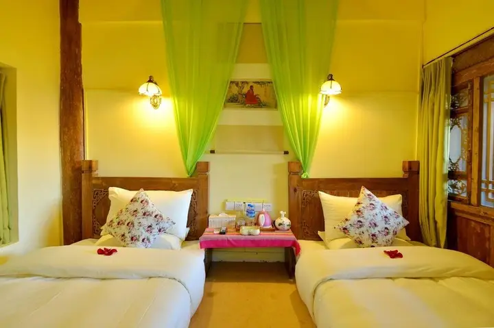 Лицзян: Shuiting Moyuan Inn