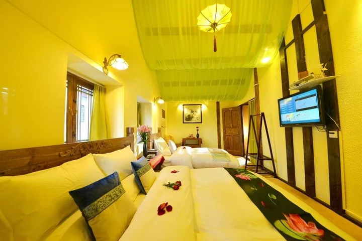 Лицзян: Shuiting Moyuan Inn