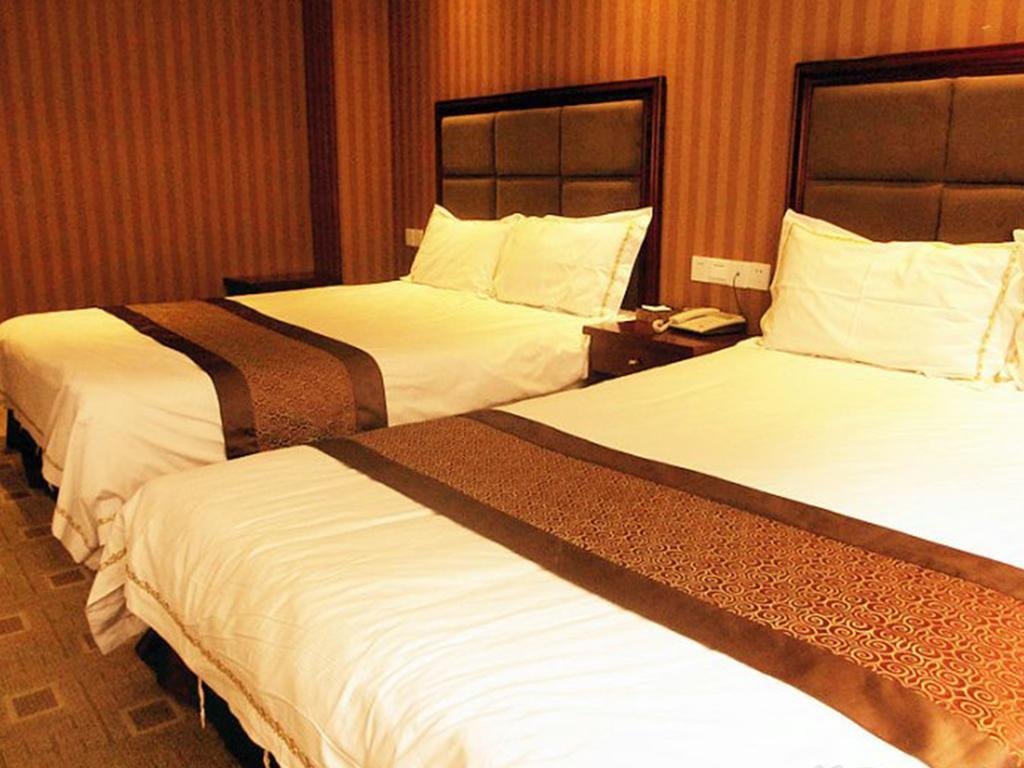 Наньчун: Longxiang Business Hotel