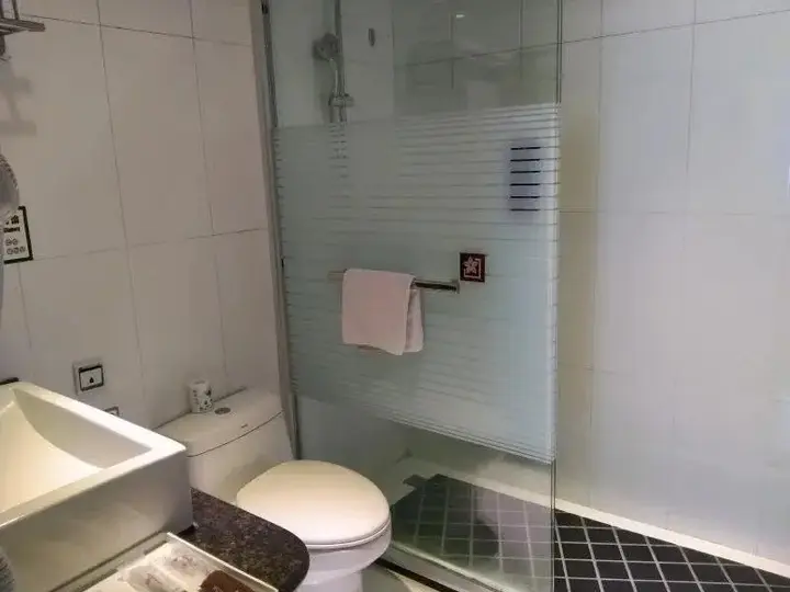 Гуйлинь: Guilin Jin Wan Hotel
