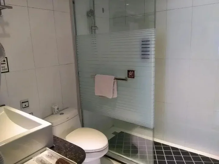 Гуйлинь: Guilin Jin Wan Hotel