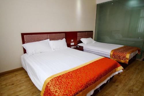 Луань: Fuxinglou Inn