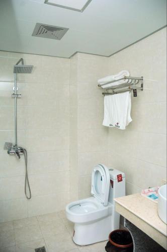 Луань: Fuxinglou Inn