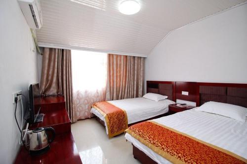 Луань: Fuxinglou Inn
