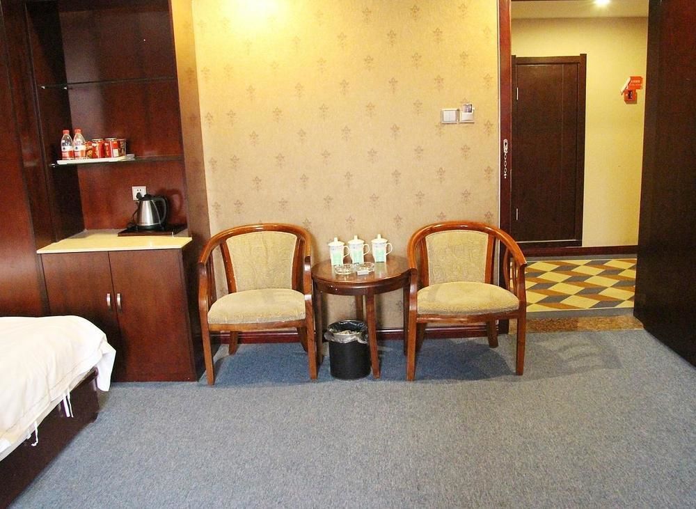 Чжэнчжоу: Zhongmou Hotel