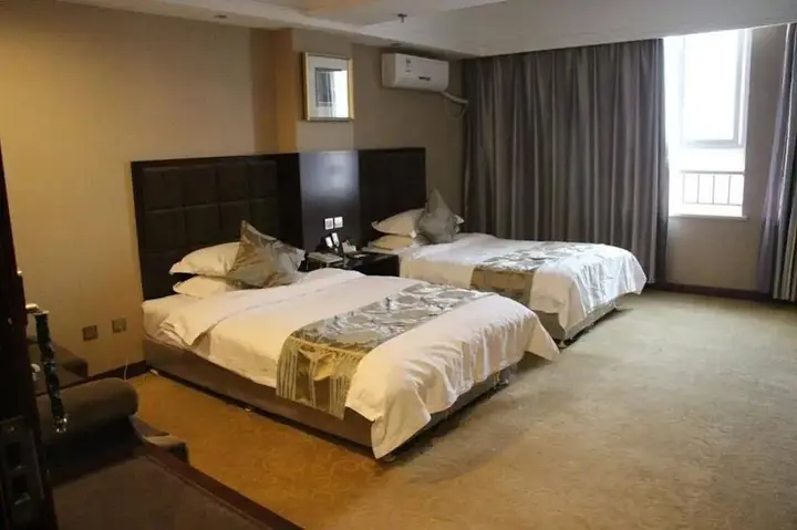 Чжэнчжоу: Zhongmou Hotel