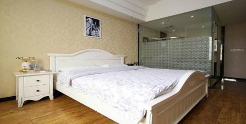 Гуйлинь: Romantic West Street Hotel Guilin North Station Branch