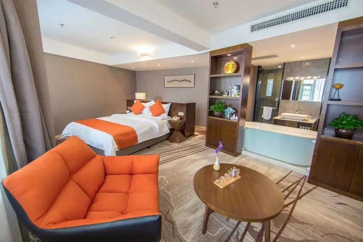 Куньмин: Yunman Hotel Kunming Donghua