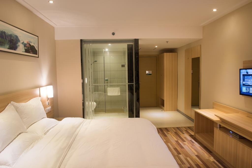 Гуйлинь: Huayi Hotel