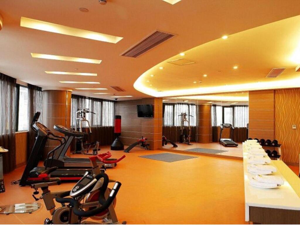 Хуаншань: Days Suites Bojing Hotel Huangshan