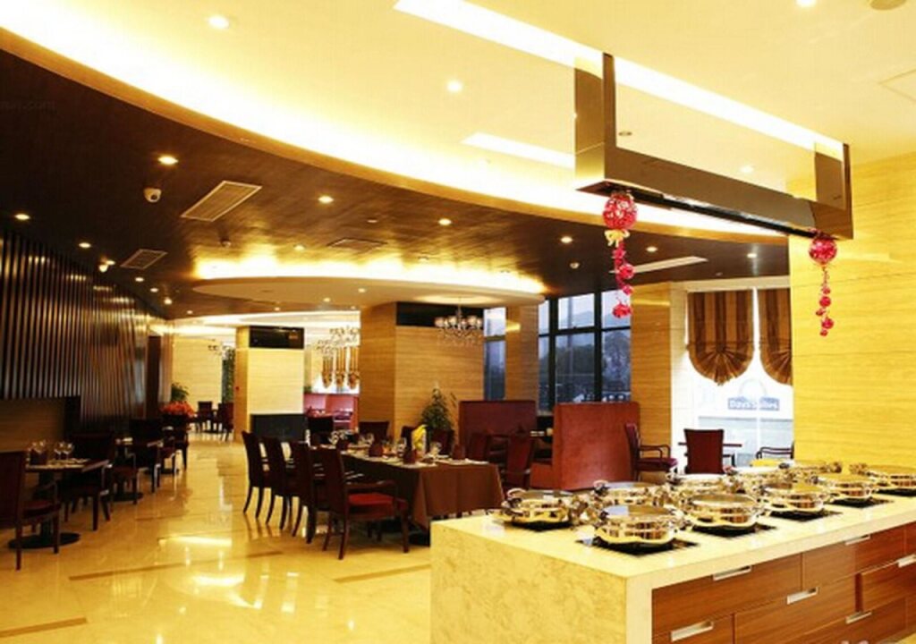 Хуаншань: Days Suites Bojing Hotel Huangshan