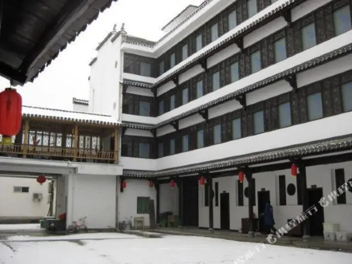 Шанграо: Qinghua Hostel