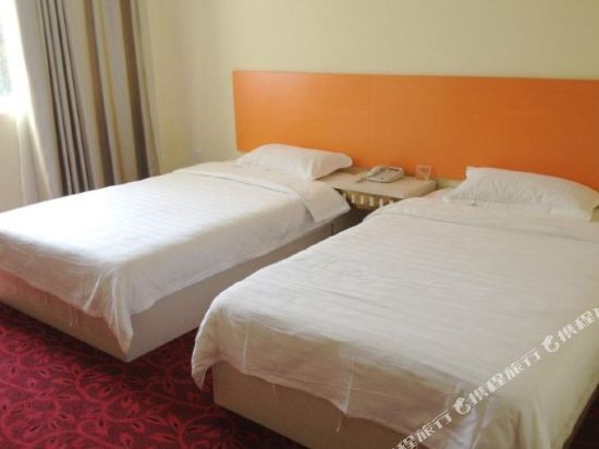 Суцянь: Suqian Fuchun Business Hotel (Malinghe Road)