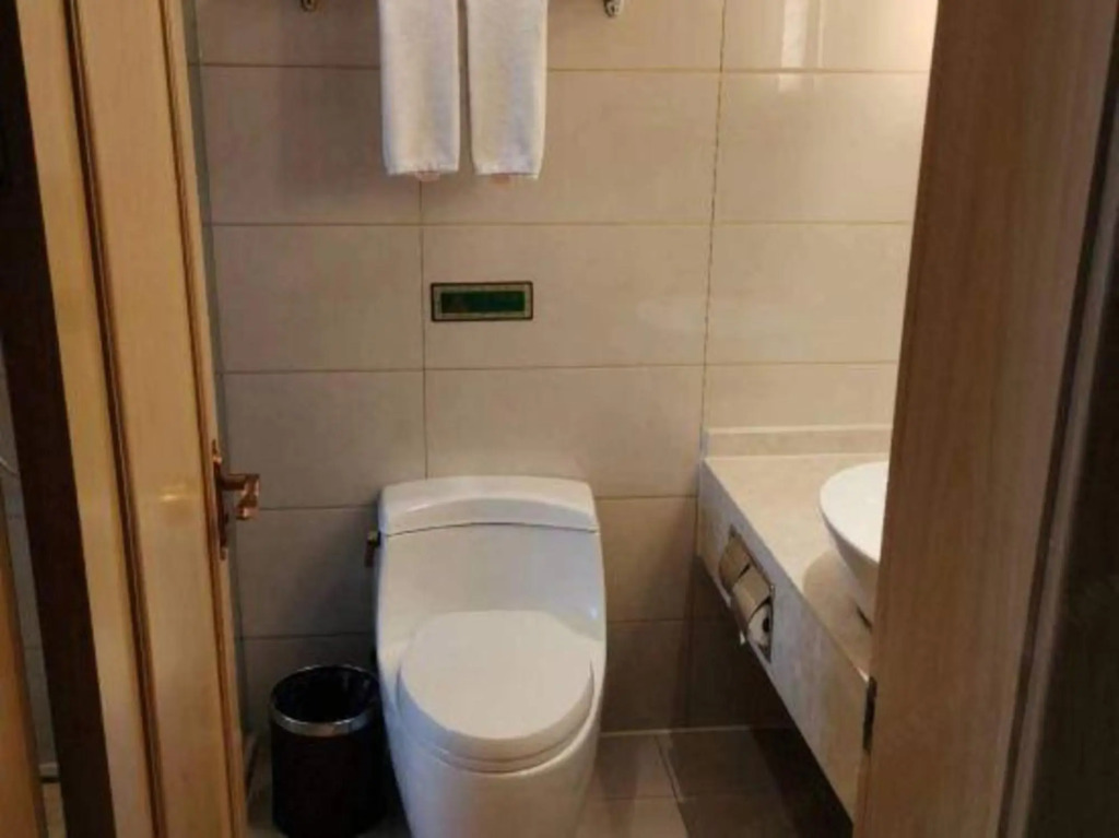 Ляньюньган: Huaiyan Hotel