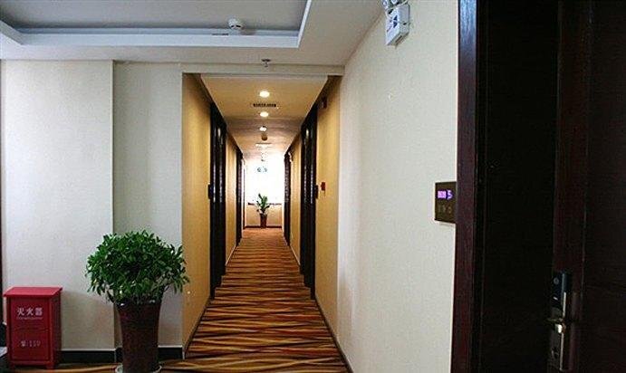 Шанграо: Ke Guan Business Hotel