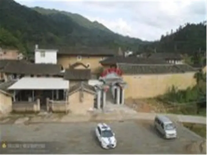 Лунъянь: Zhangzhou Nanjing Yunshuiyao Fengyun Pavilion Tulou Inn