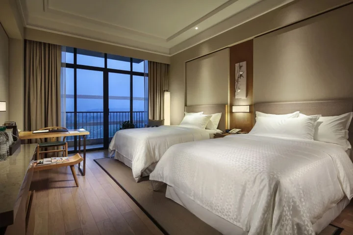 Чэнду: Four Points By Sheraton Chengdu, Pujiang Resort
