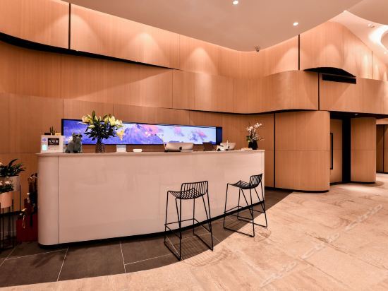 Юэян: New Space Grand Hotel